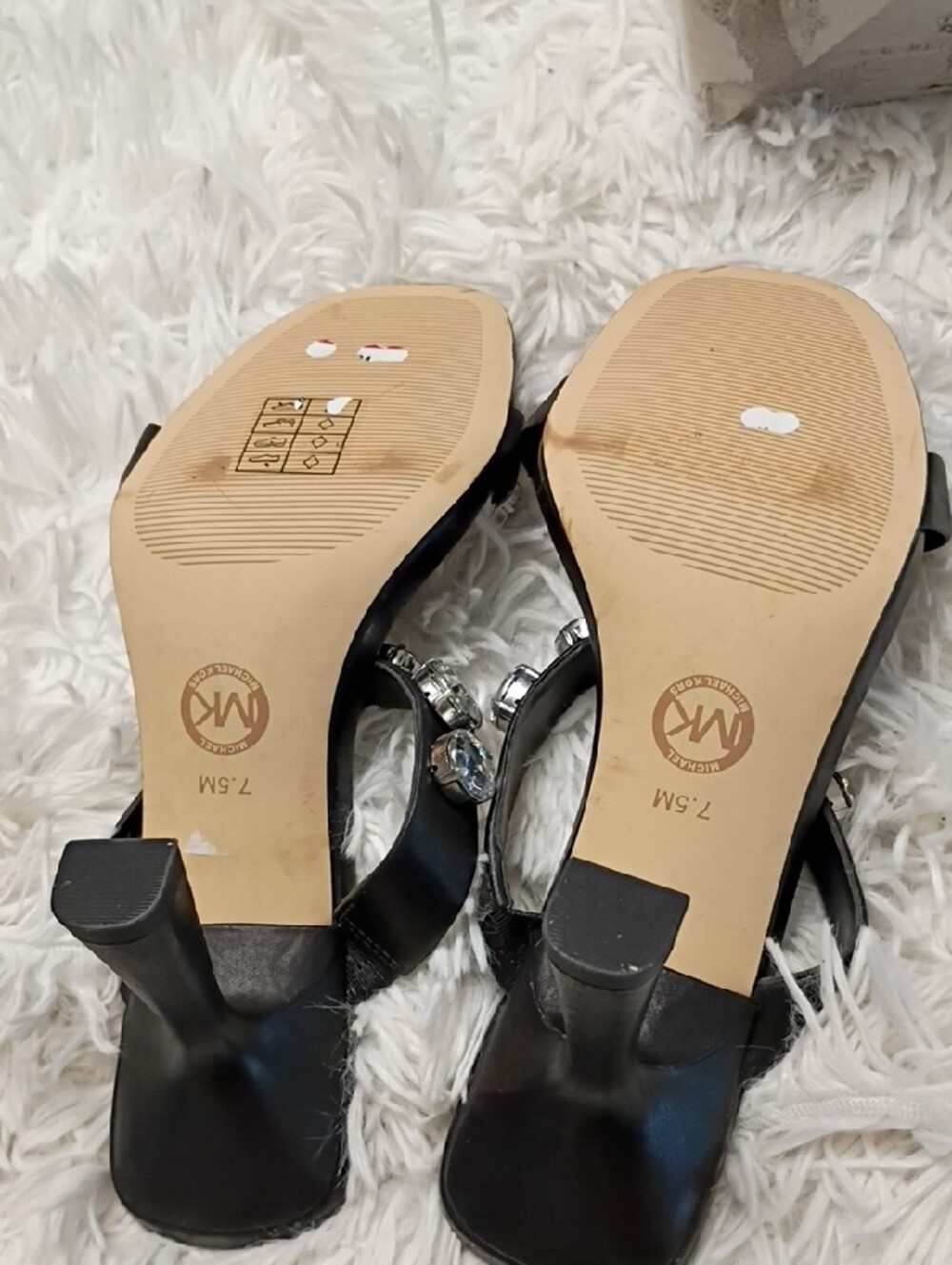 Michael Kors Clara Black Leather & Large Crystal Jeweled Slide Mules Sandals 7.5 - Picture 14 of 16